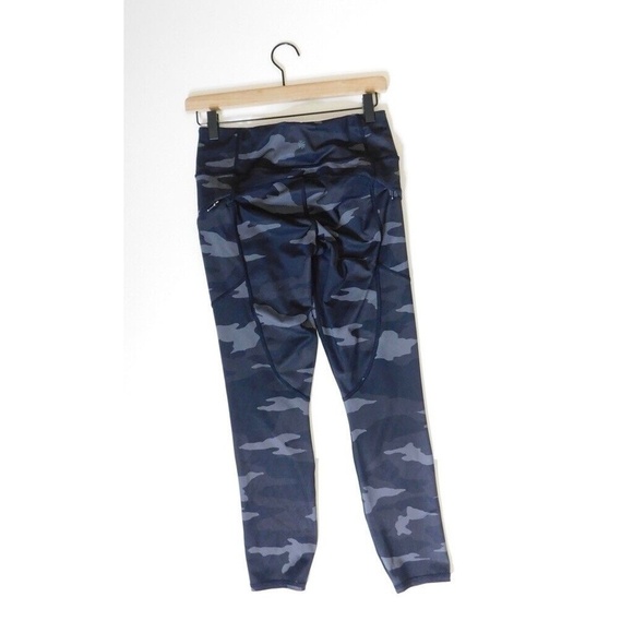 ATHLETA Camo Contender 7/8 Tight Camouflage Print Side Pockets Workout Gym Small - Picture 8 of 16